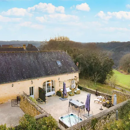 Holiday home Les Charmes De Carlucet-cottage *