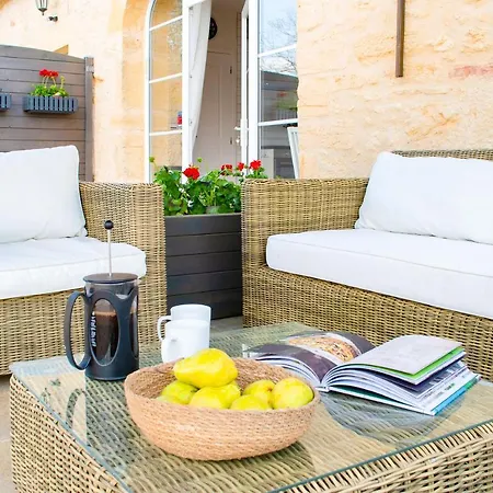 Holiday home Les Charmes De Carlucet-cottage