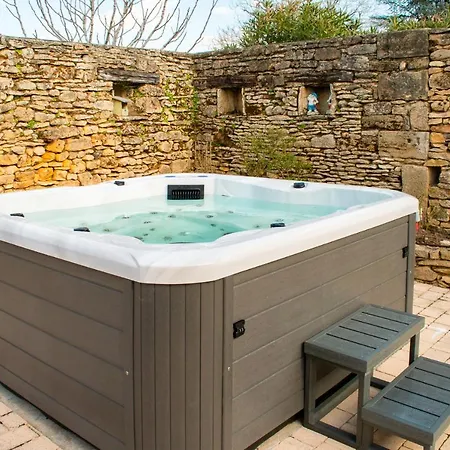 Les Charmes De Carlucet-cottage *